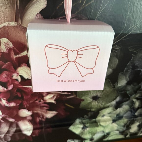 New Pink Bow 🎀 Iridescent Textured Ceramic Coffee Tea Mug Cup 12oz w/ Box - Picture 6 of 6